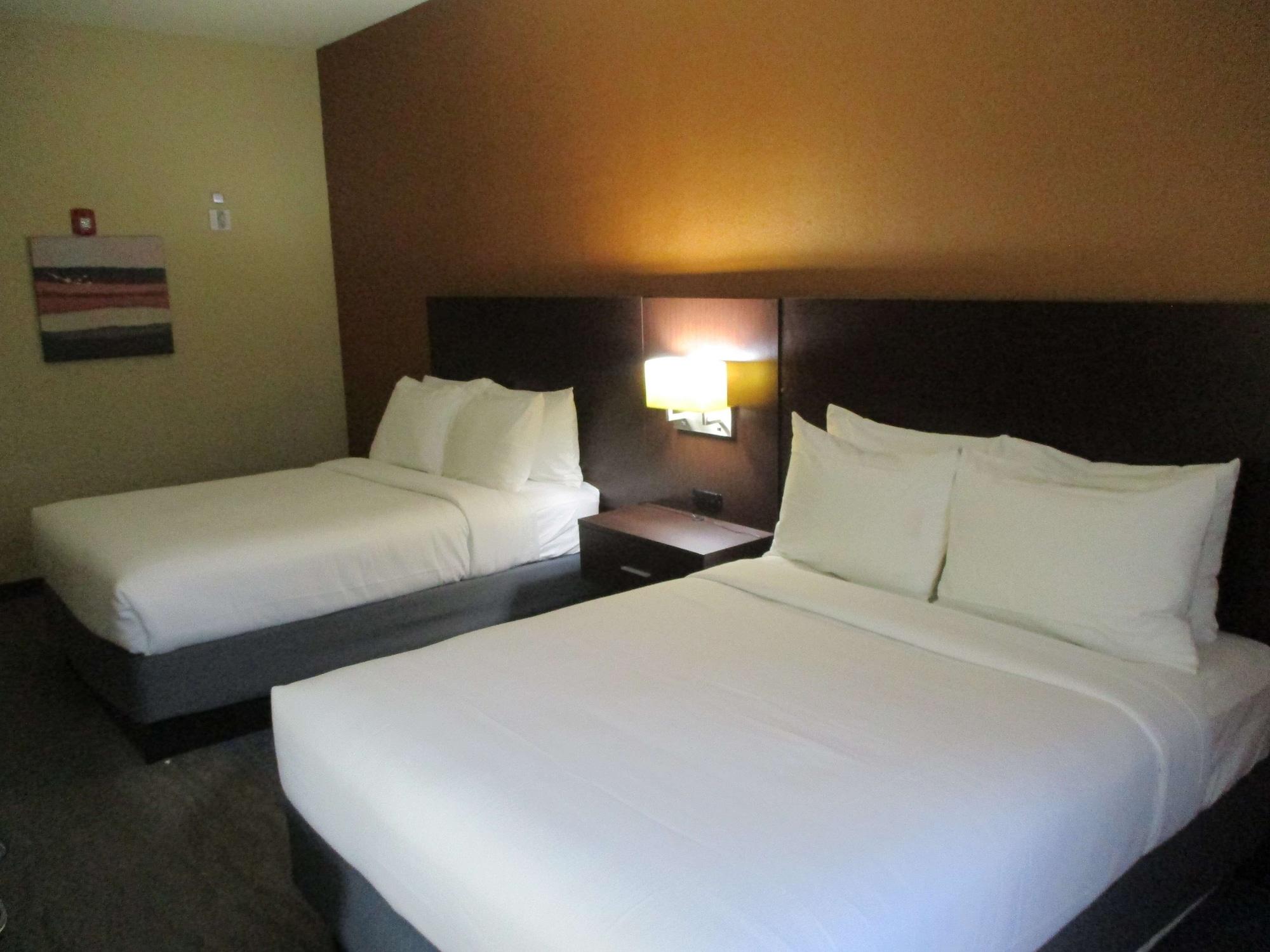 Best Western St. Louis Airport North Hotel & Suites Hazelwood Exterior foto