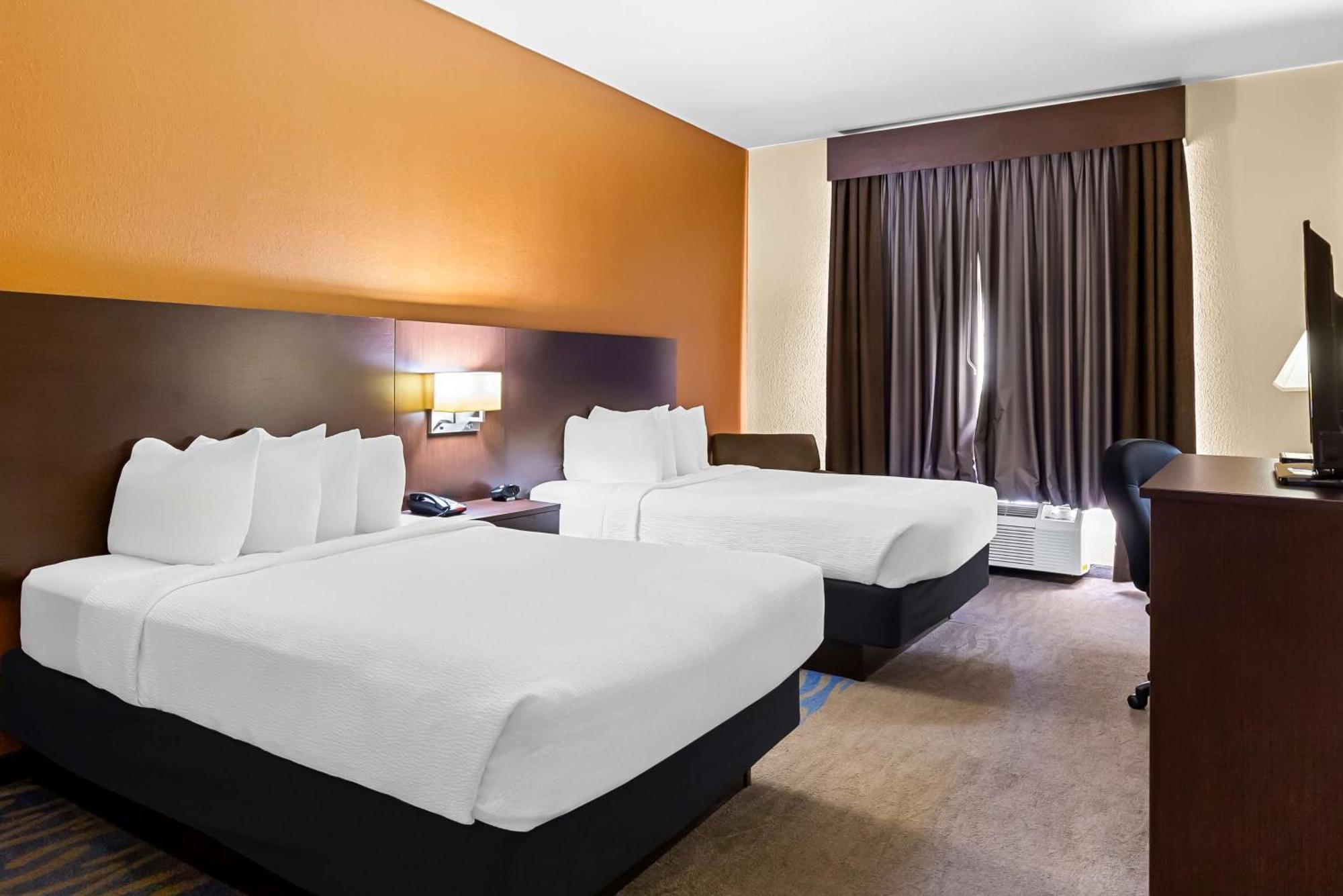 Best Western St. Louis Airport North Hotel & Suites Hazelwood Exterior foto