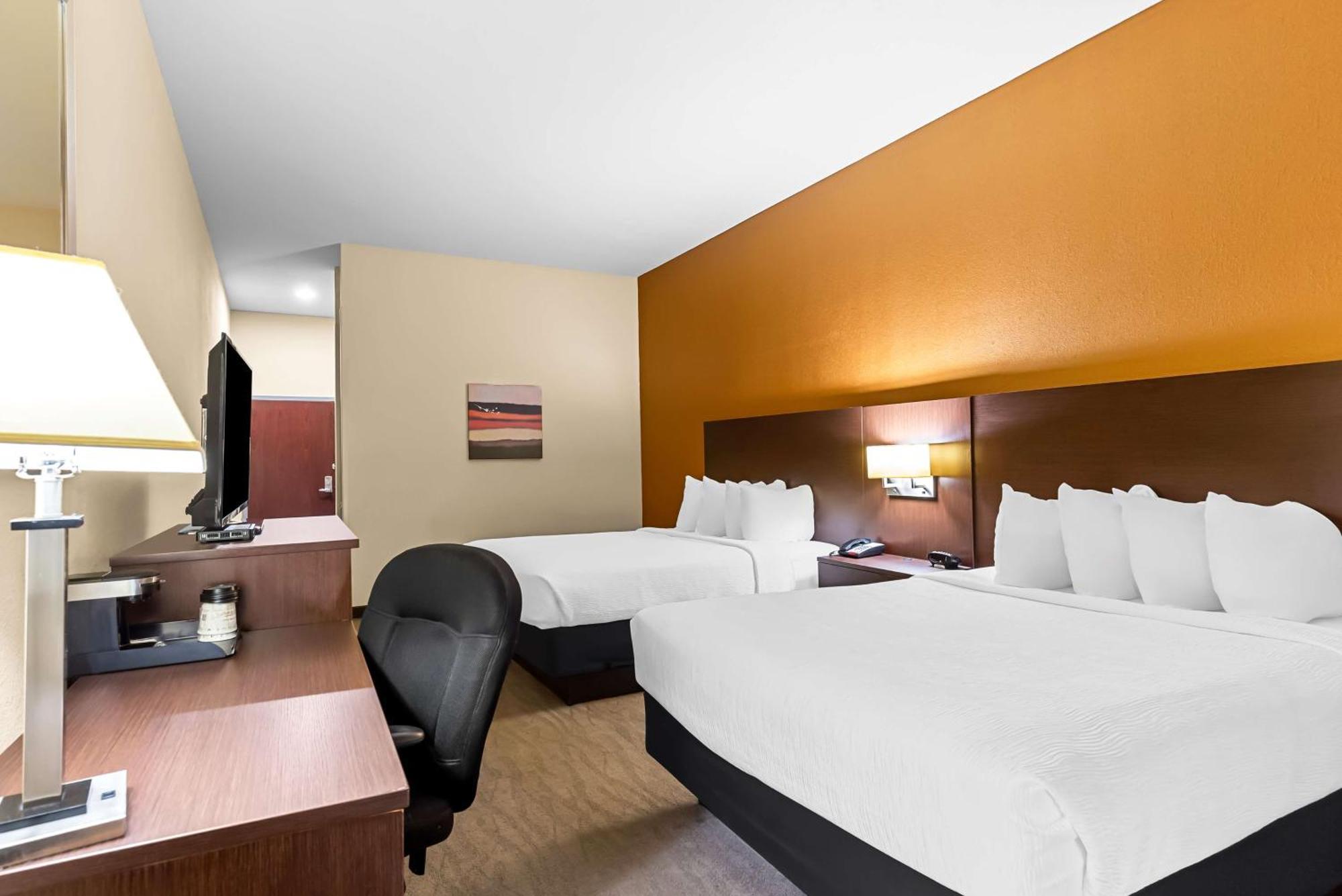 Best Western St. Louis Airport North Hotel & Suites Hazelwood Exterior foto