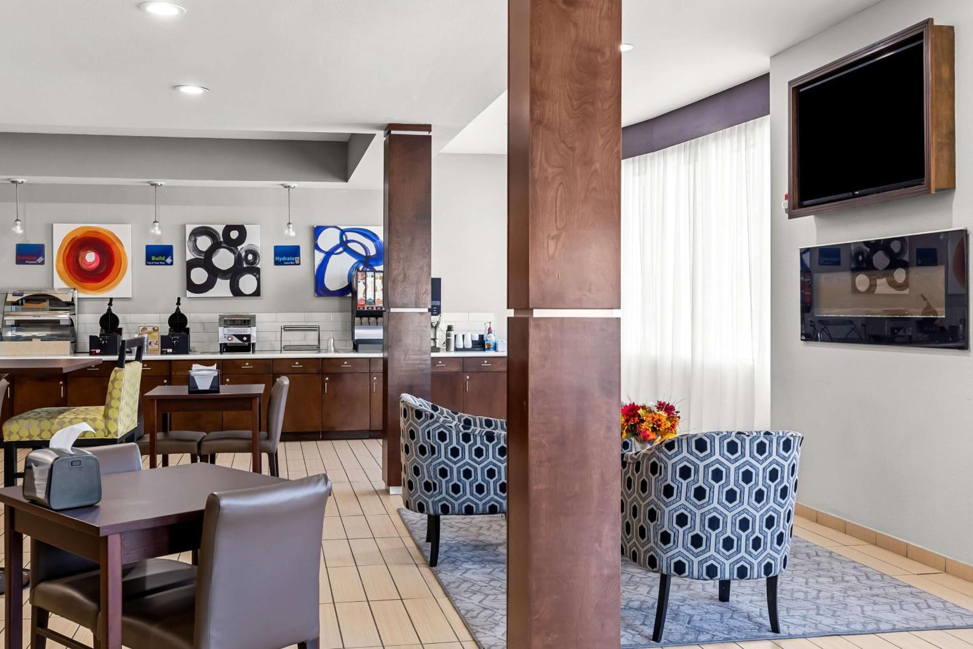 Best Western St. Louis Airport North Hotel & Suites Hazelwood Exterior foto