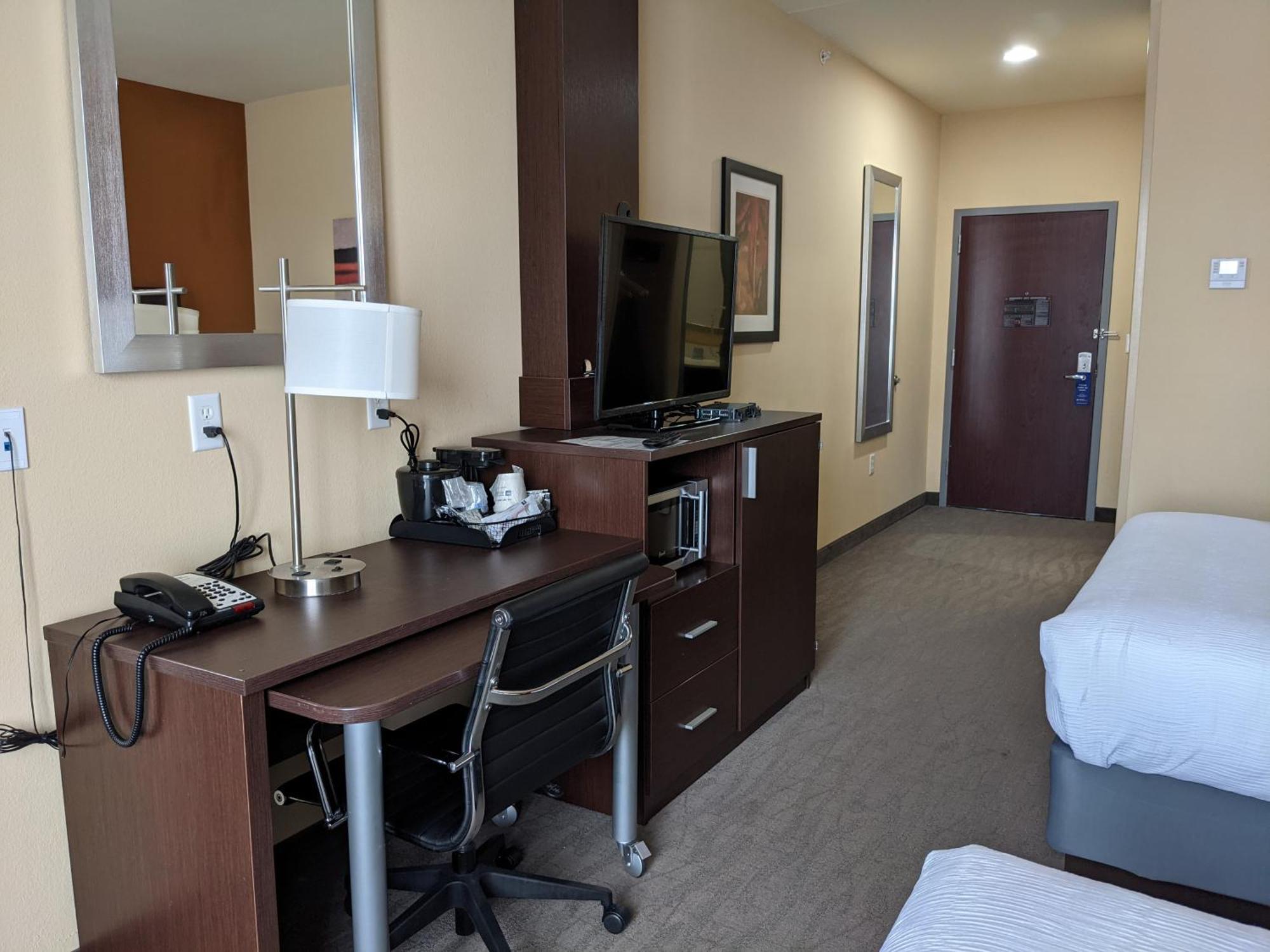 Best Western St. Louis Airport North Hotel & Suites Hazelwood Exterior foto